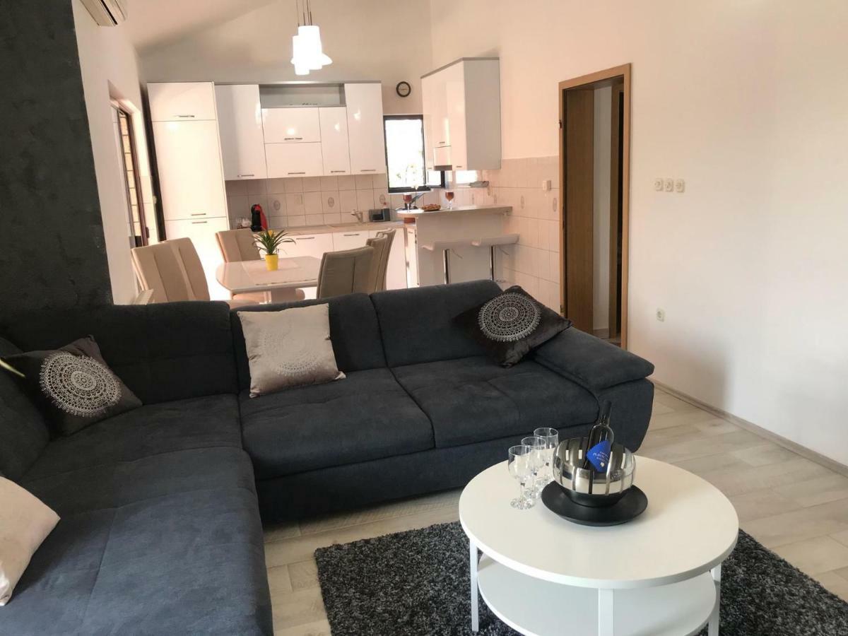 Apartment Ive